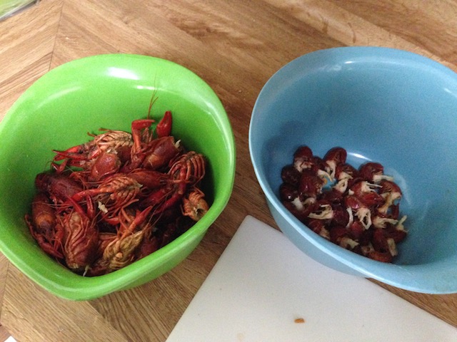 Left: crawfish heads. Right: crawfish tails.